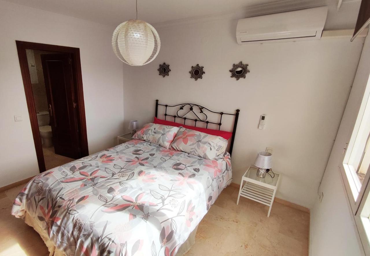 2Bdr Sunny Apartment With Pool And Private Parking In Benalmadena Exterior photo