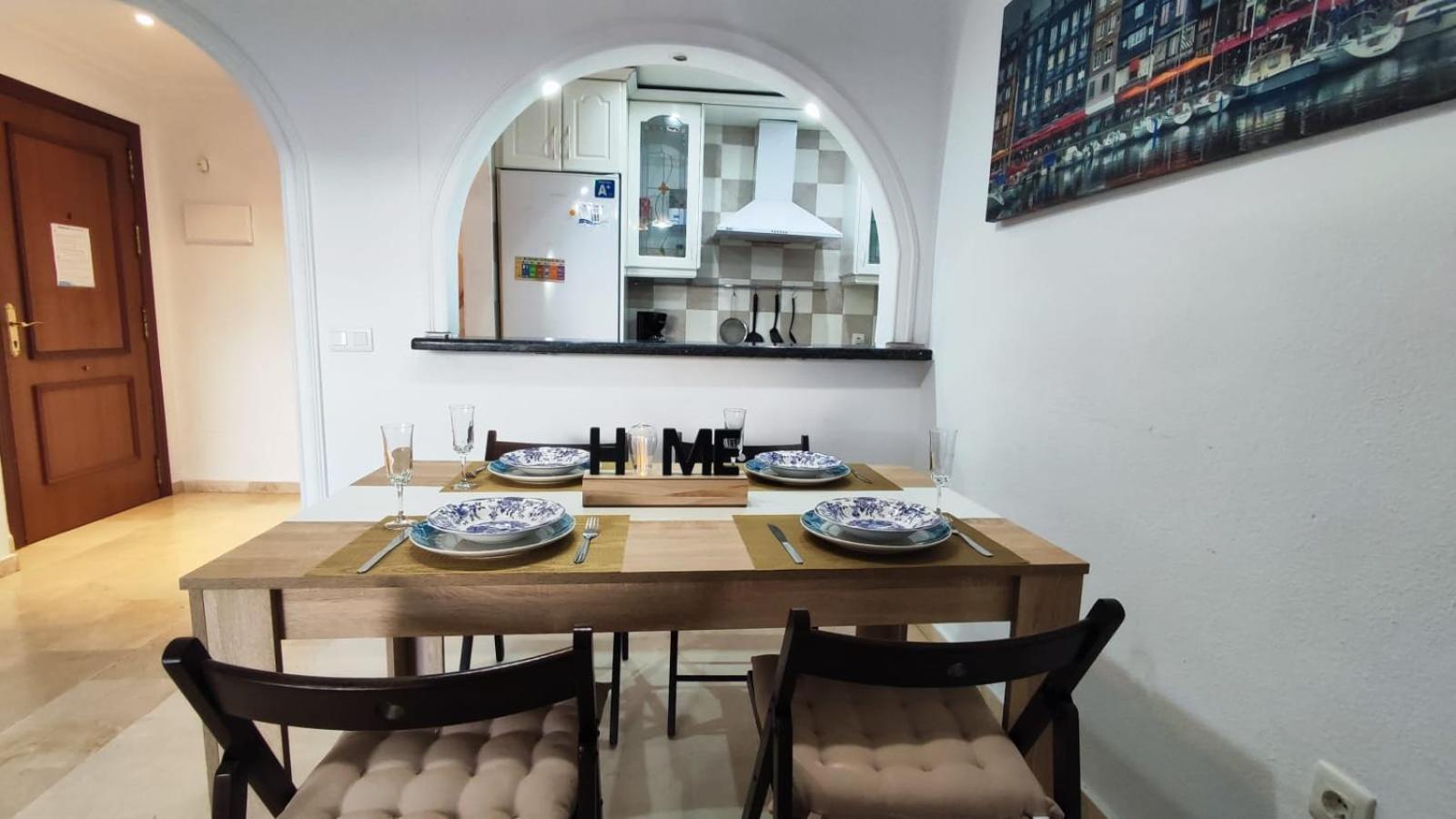 2Bdr Sunny Apartment With Pool And Private Parking In Benalmadena Exterior photo